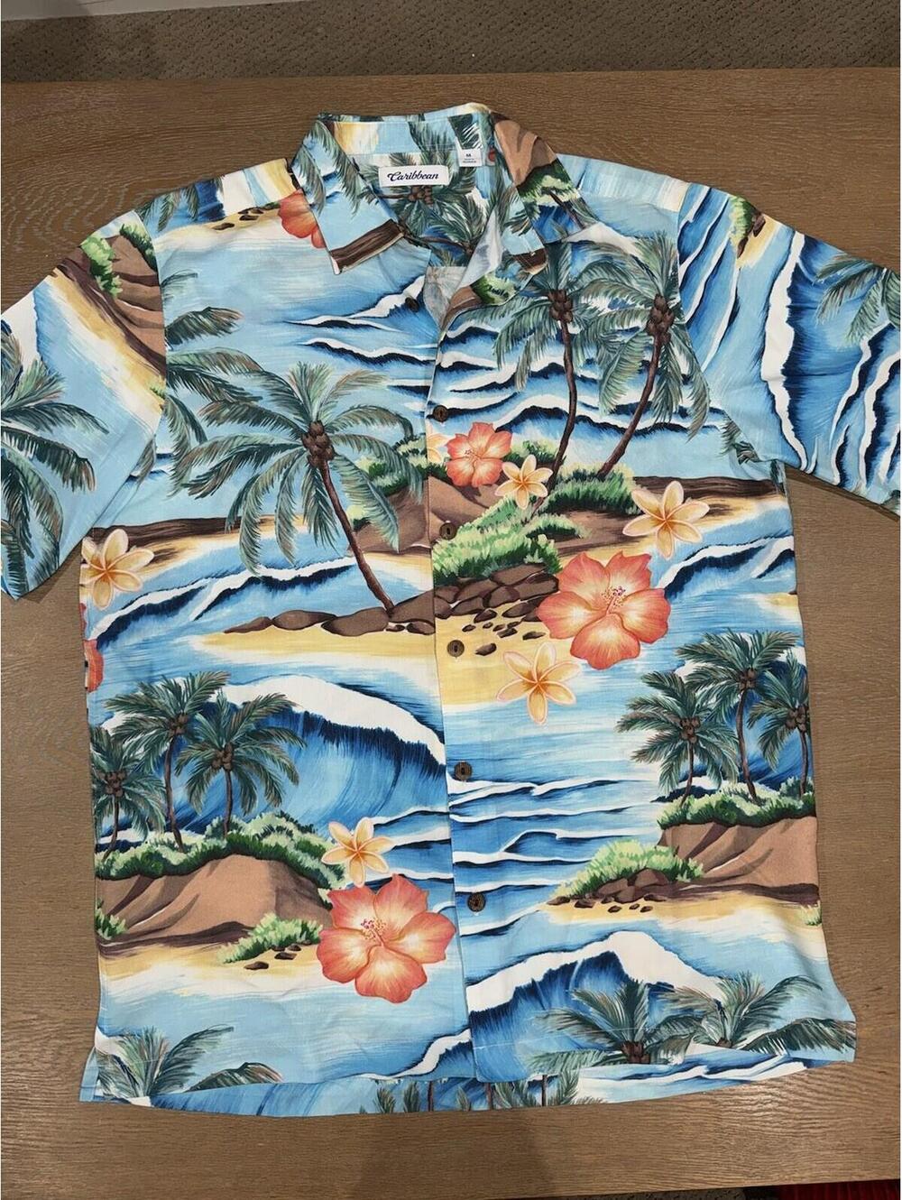 Caribbean Hawaiian Shirt Men’s Button Up SIZE MEDIUM